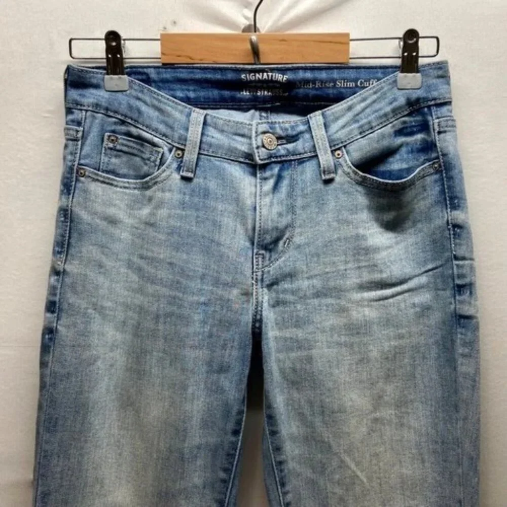 Levi's Strauss Jeans Women's 26 Light Blue Fade Levi Mid Rise Slim Cuff Denim GC
